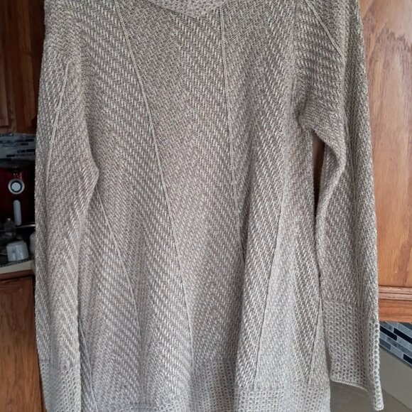 womens sweaters - Picture 6 of 8